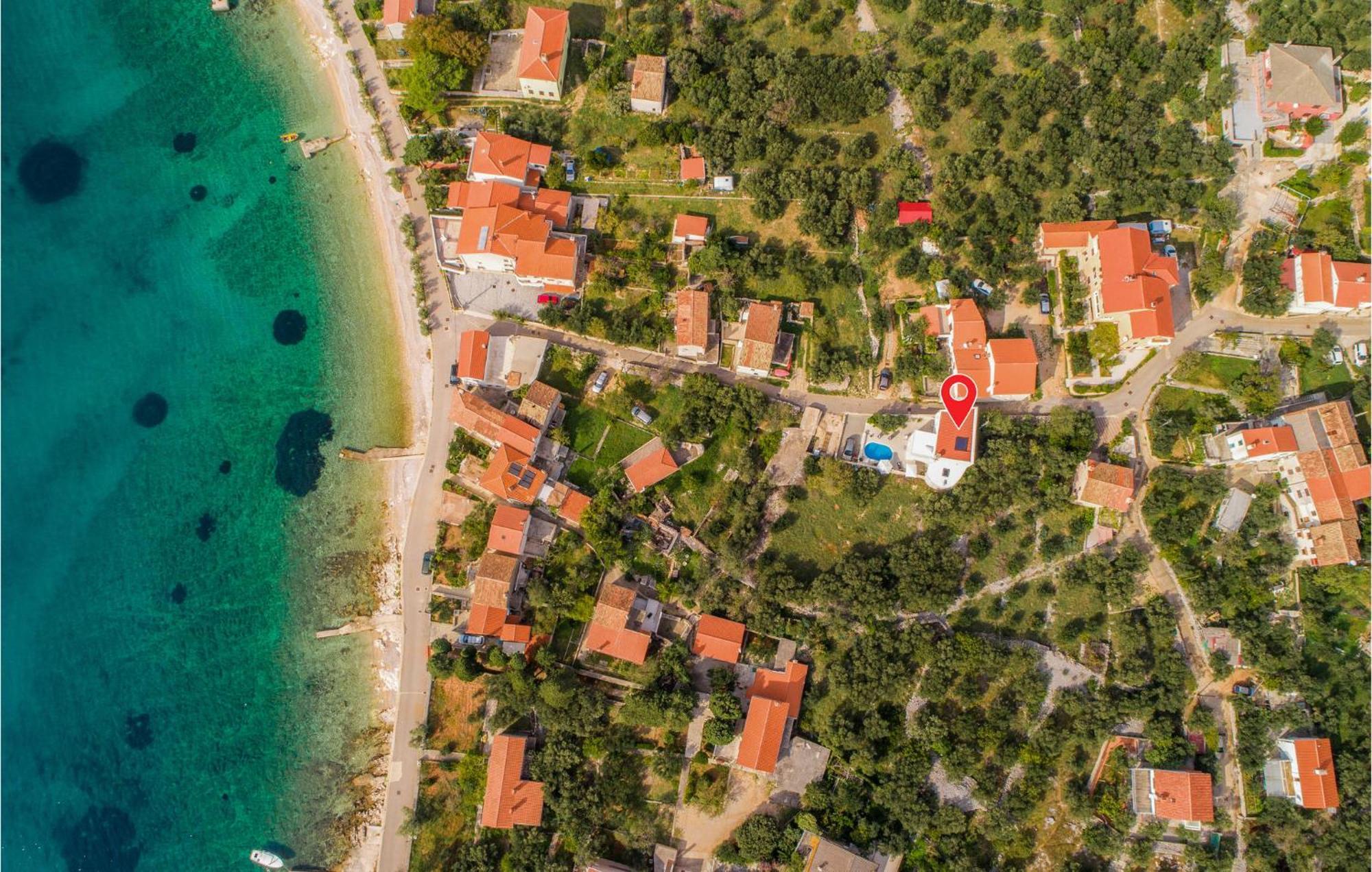 Beautiful Home In Martinscica With Wifi Екстер'єр фото